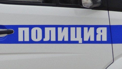 Полицейские Дагестана установили мошенника, который пытался продать чужой микроавтобус